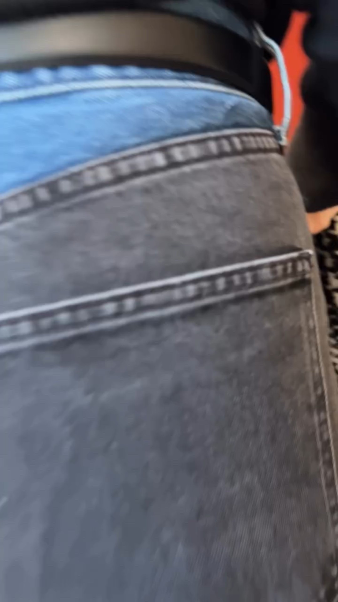 Switching up my uniform slightly today by exchanging a plaid blazer for a plaid jacket. I opted to wear just a cashmere turtleneck so the jeans could take center stage. The color blocking on the jeans makes them a standout, but it also makes them trickier to style. They require a solid, minimalistic top to give the jeans the opportunity to shine! Mission achieved! #whatiworetowork #workattire #ootd #workstyle #casualworkwear