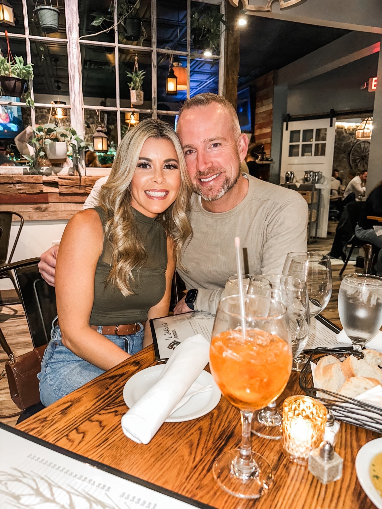 Birthday dinner outfit 🥂

fall outfit, date night outfit, petite outfit, petite fashion, petite jeans, boots

#LTKSeasonal #LTKPetite #LTKFindsUnder50