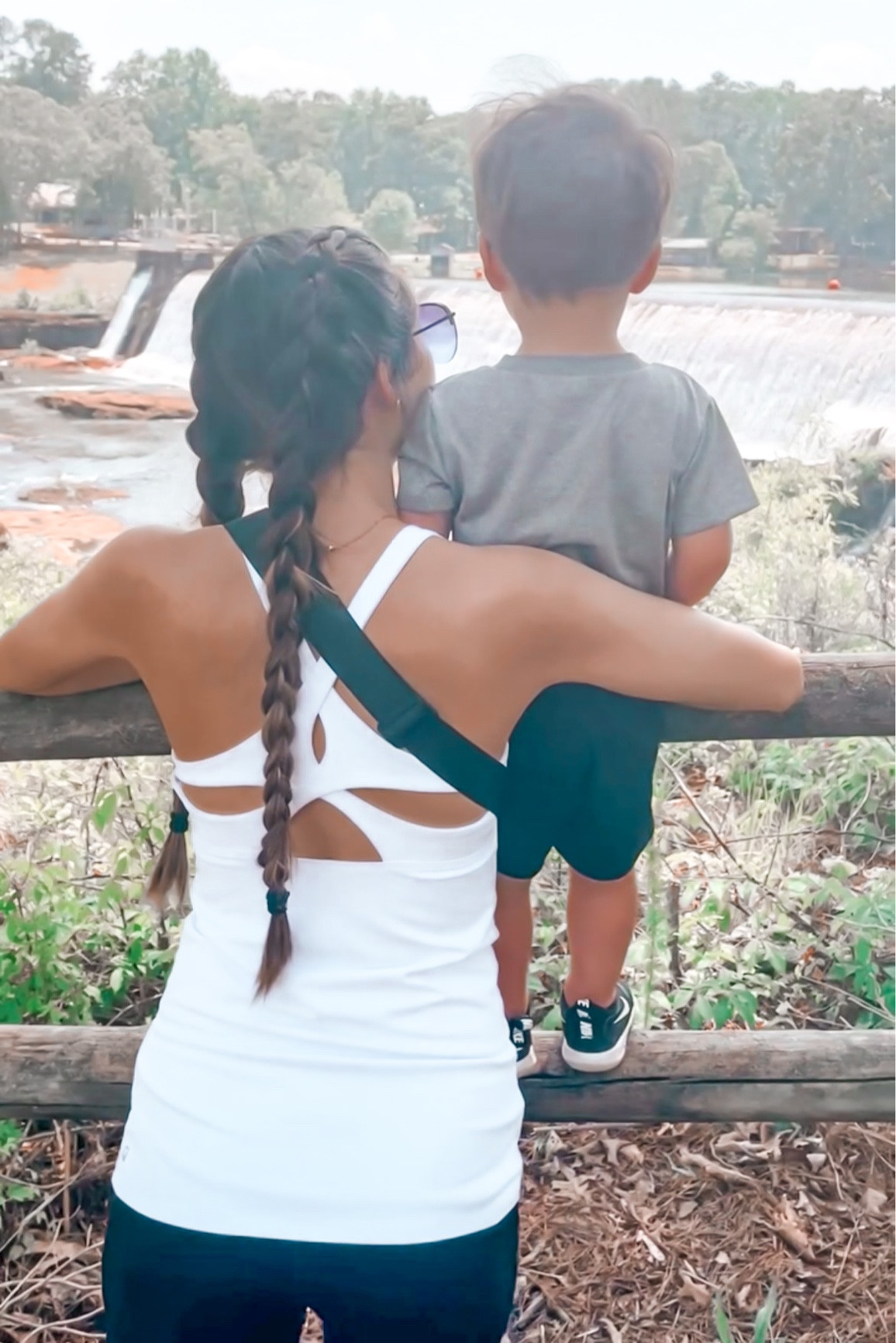 a little different style, but same brand + these tanks are AMAZING  

#LTKFind #LTKSeasonal #LTKFitness