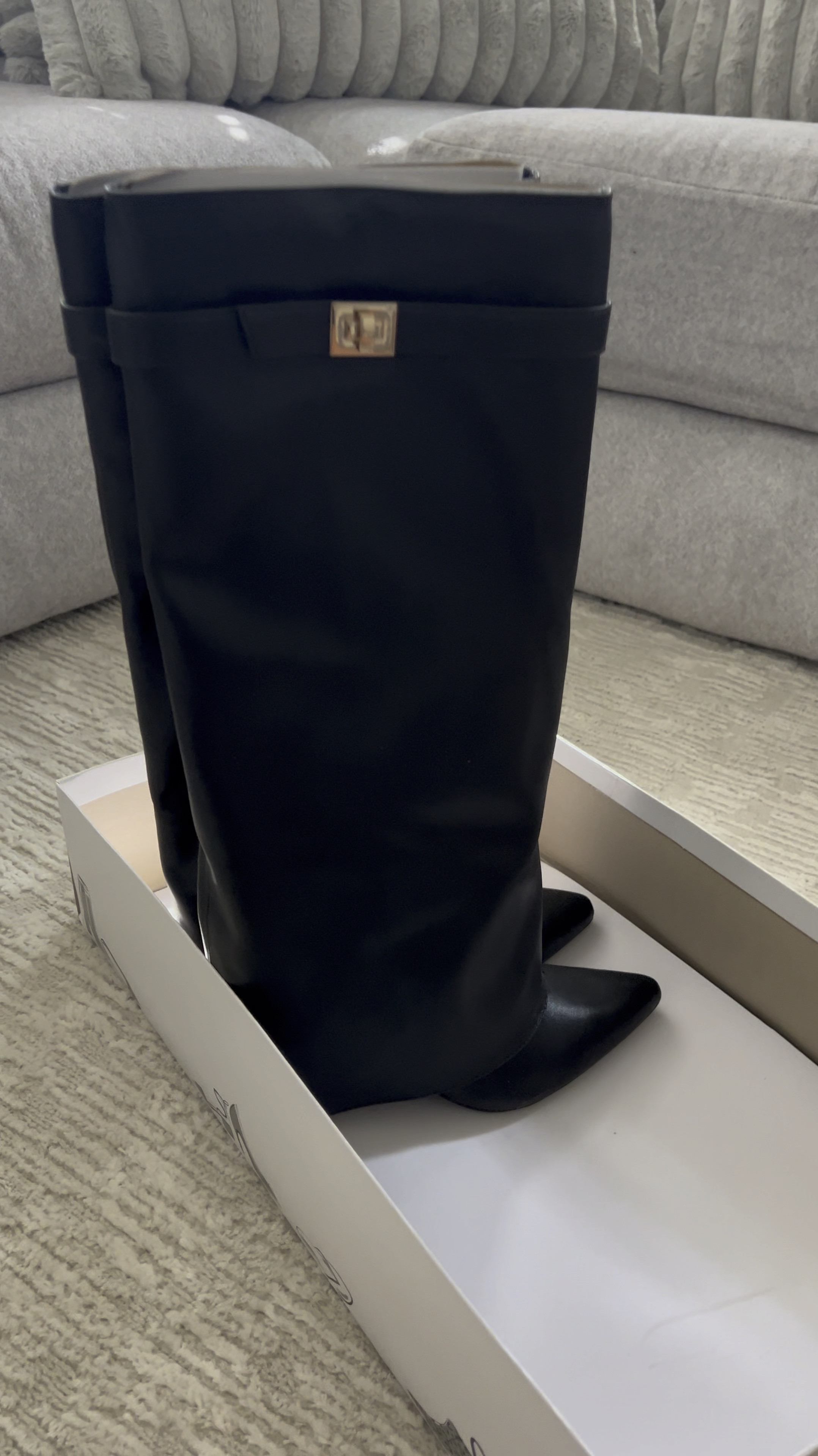 Perfect Boots for Fall or Winter . 


#LTKStyleTip #LTKFindsUnder50 #LTKShoeCrush