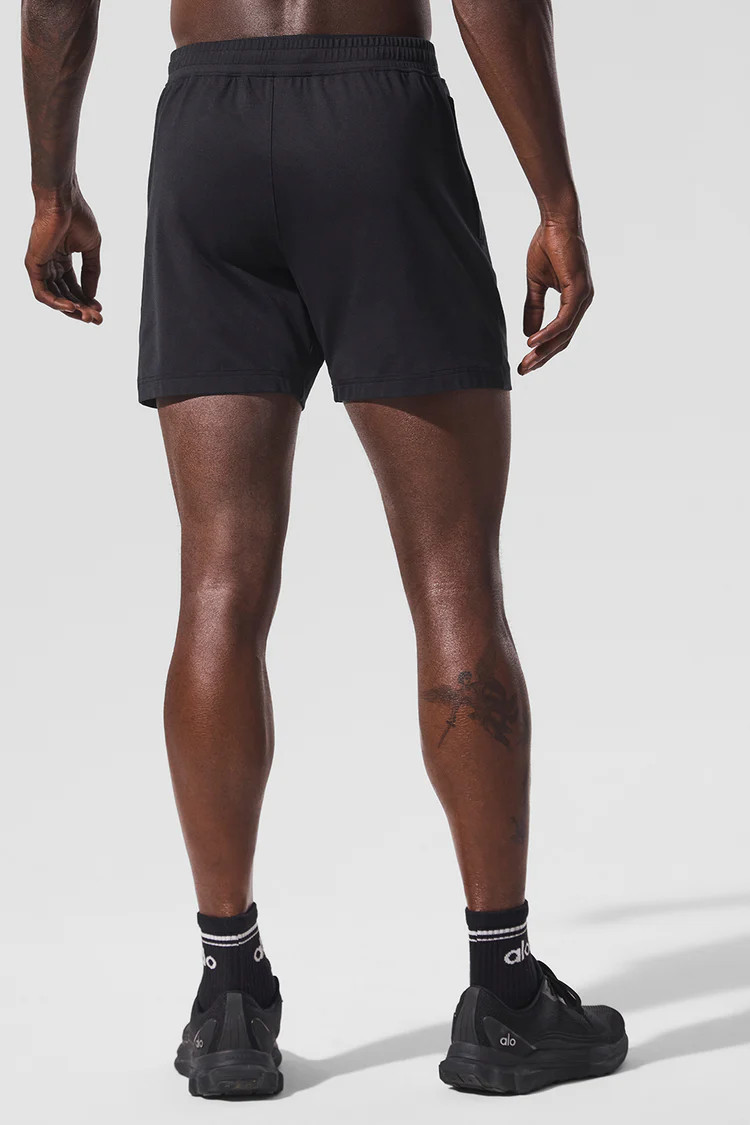 7" Conquer React Performance Short | Alo Yoga (US)