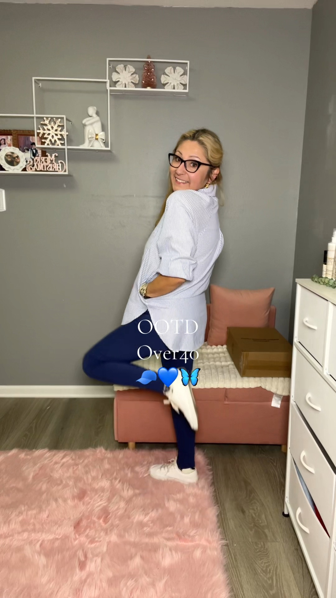 Running errands has never been cuter with this tribe blouse that has packets. 

#LTKFindsUnder100 #LTKPetite #LTKOver40