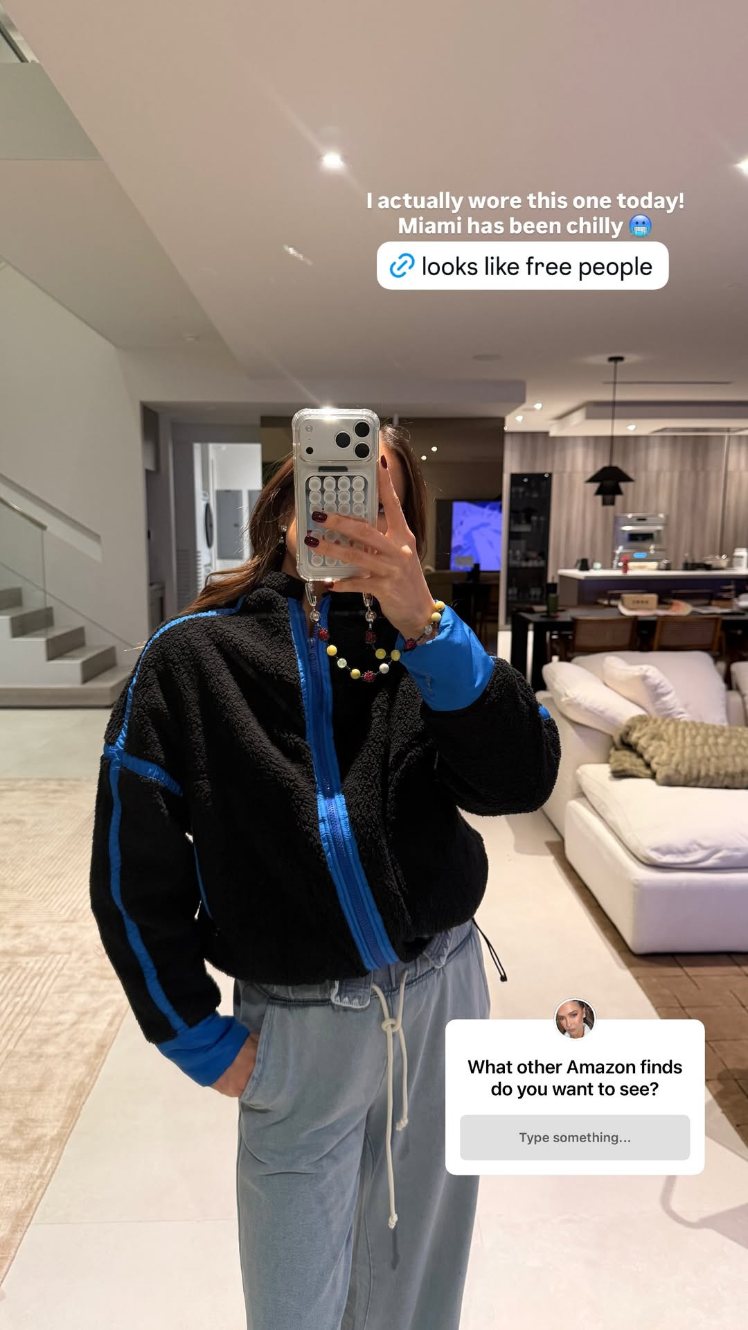 These fleece looks like Free People! 🩵 

 #LTKgrwm #LTKootd