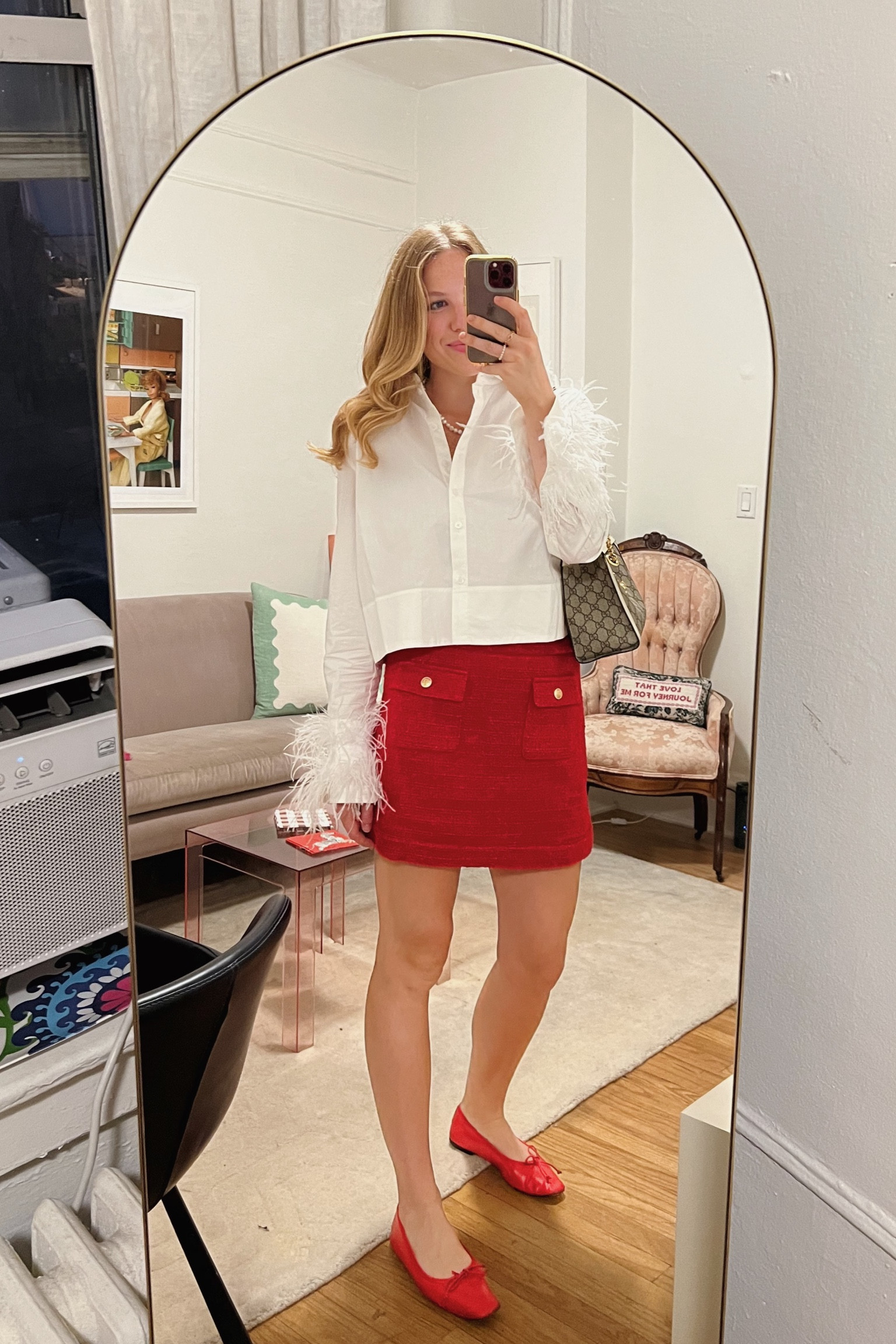 OOTN for a couple fun events tonight — dress code was casual holiday celebration attire! This top and this skirt are both so fun for the holidays. 

Size down in the skirt, I usually wear a 4 in J. Crew skirts and wish I’d gotten a 2! (And I’m usually a 6 everywhere else!)

Top is TTS

#LTKHoliday #LTKfindsunder100 #LTKSeasonal