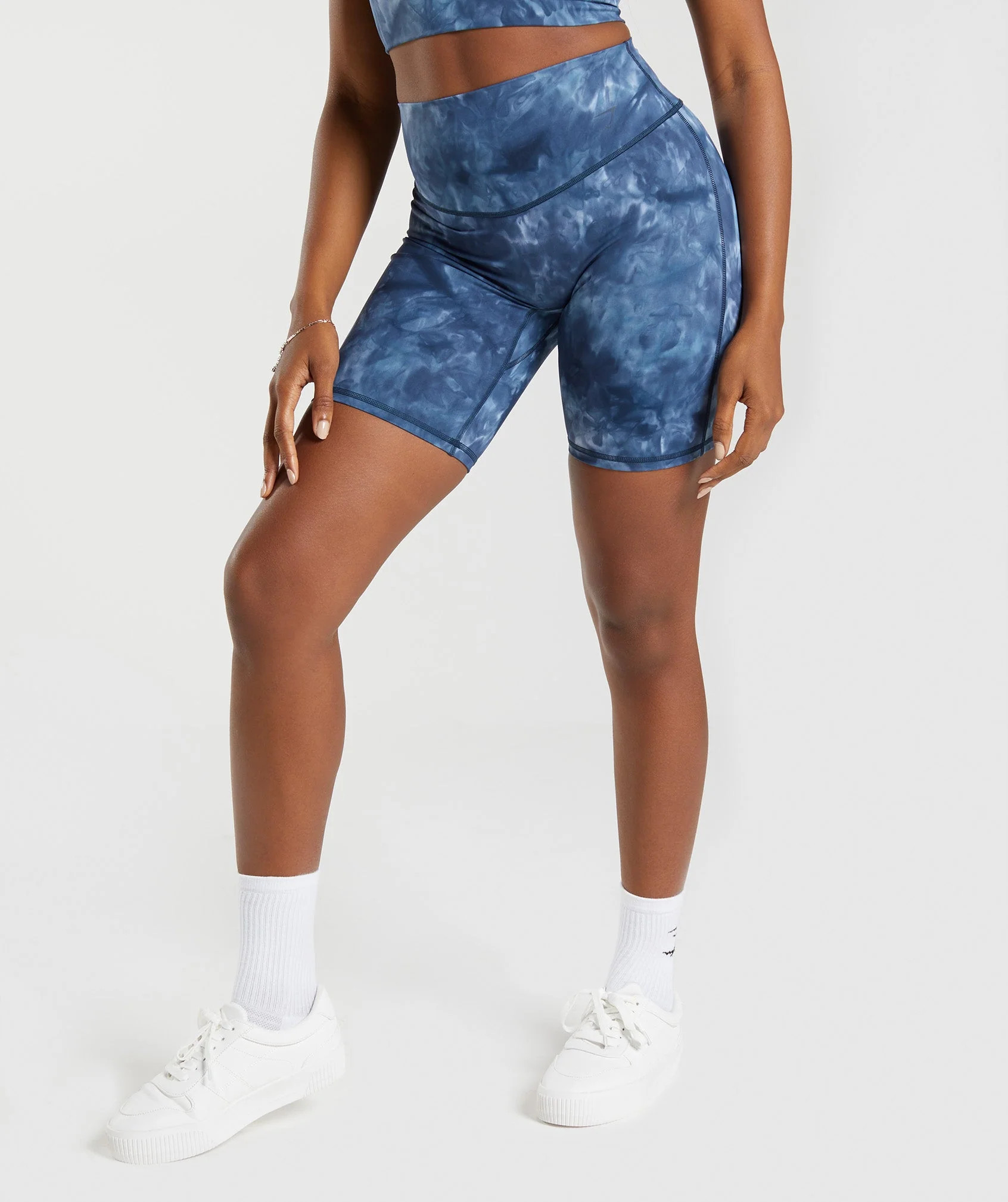 Gymshark Elevate Cycling Shorts - Lakeside Blue Spray Dye | Gymshark US