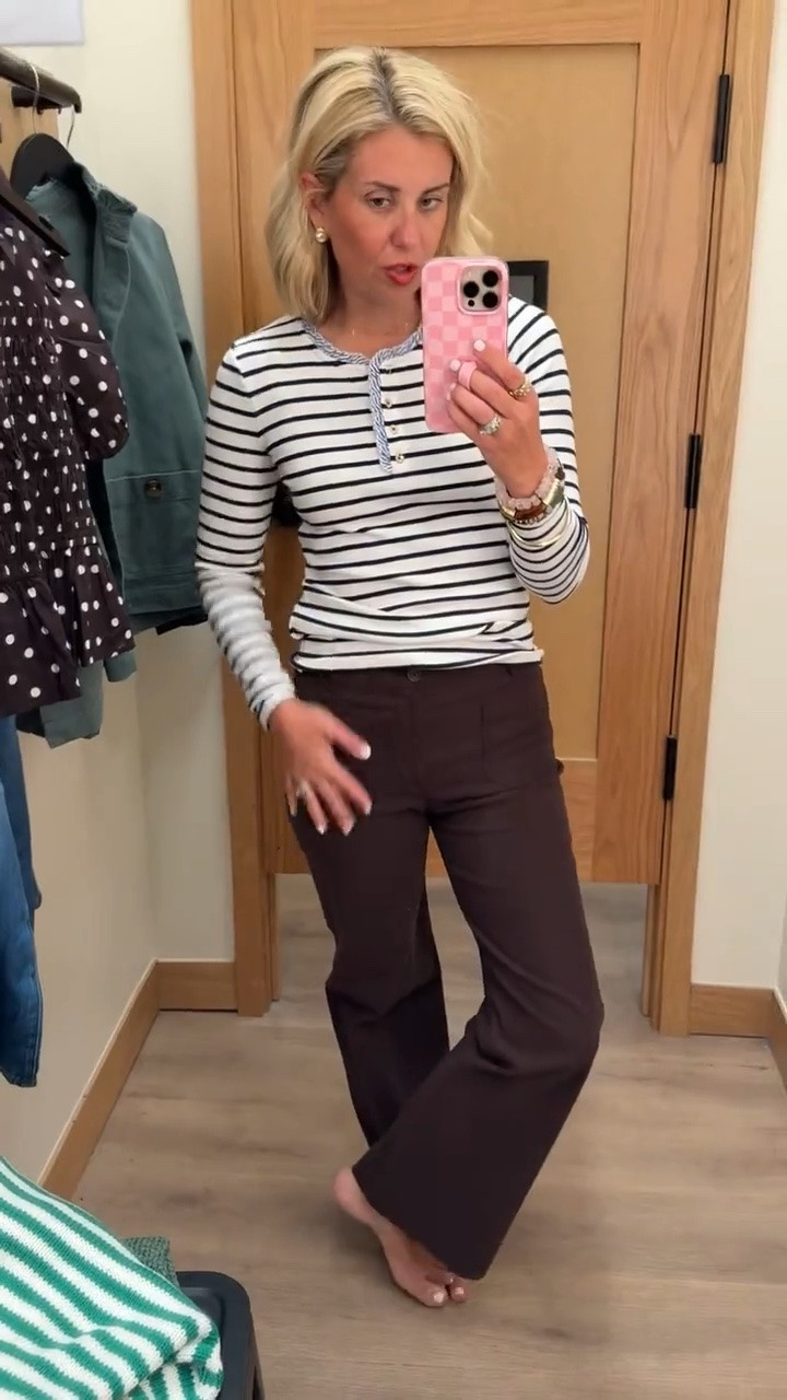 Obsessed with this top!! I’m in xs top & 26P pants. 

#LTKdayinmylife #LTKmomlife #LTKOver40