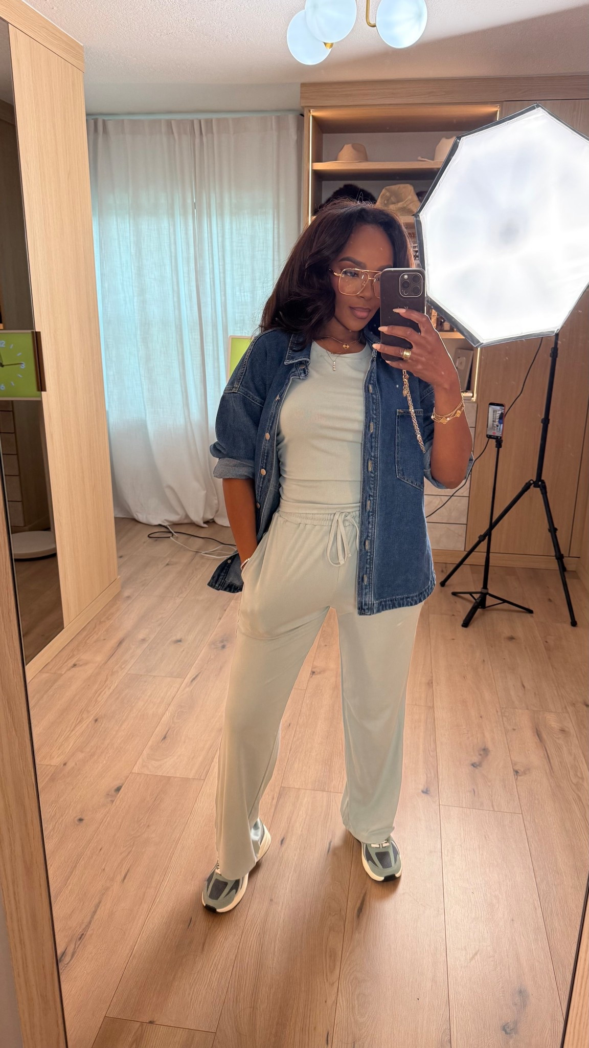 Scroll to shop this effortless everyday set 🤍

This is the kind of comfy-chic outfit you’ll wear on repeat—soft, flattering, and easy to style with layers like a denim jacket. Dress it up with accessories or keep it casual with sneakers, making it a go-to that lowers your cost per wear over time.

Perfect for errands, travel days, coffee runs, and casual outings.

📏 Measurements: 5’4”, 140 lbs, 34D bust, 27” waist, 40” hips

Follow me on Instagram and YouTube @kirasfashionfinds

#LTKvlog #LTKootd #LTKMothersDay