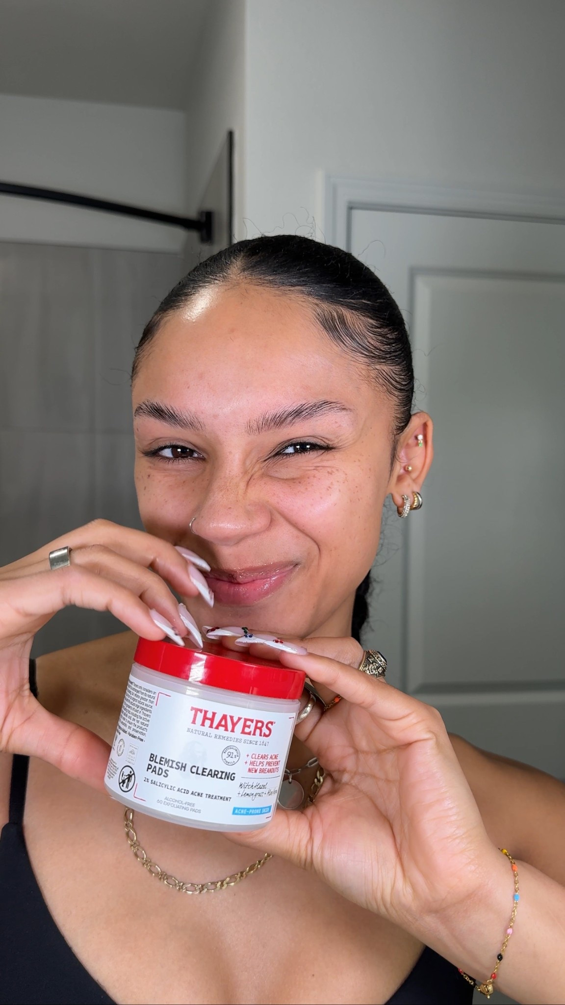 One swipe for clear skin! 
Here are linked some of my personal favorite products from Thayers❤️

@thayers @Target @TargetStyle #ad #targetstyle #thayerspartner #TargetPartner #Target