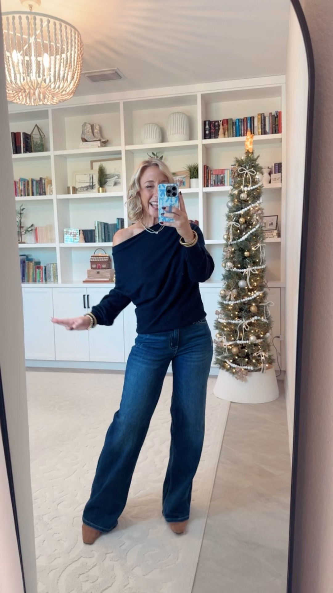 Amazon; 5 sweaters 

One Shoulder Batwing Pullover - size small. 6 colors. * Mid Rise Wide Leg Jeans - size 26.

 

#LTKSeasonal #LTKHoliday #LTKFindsUnder50