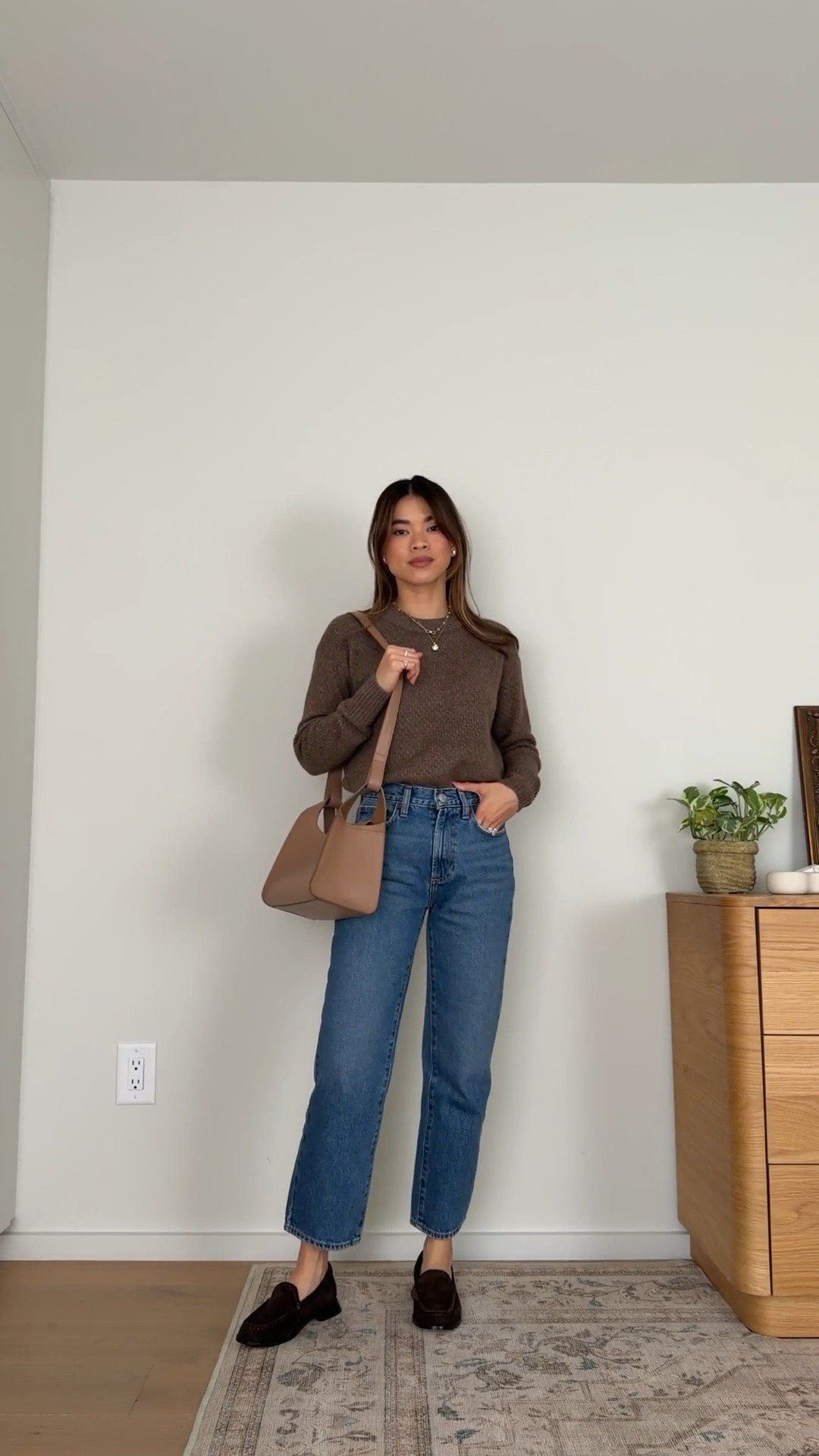 I love my @Cuyana bag for fall!

Sizing info:
-Quince 100% Yak Wool Diamond Stitch Crew (Size Small in heather Brown) 
-Quince Bella Rigid Straight Jeans (Size 24 Short in Horizon Blue)

petite fashion, get dressed with me, outfit inspiration, ootd, nashville outfit, Nashville influencer, petite style, vacation style, casual outfits, mom style, petite pants, fall outfits, fall outfit info, fall pants, fall outfit idea, fall top, fall sweater, fall shoes, quince, summer top, petite jeans, quince, quince jeans, quince haul, summer sweater,

#LTKootd #LTKSeasonal #LTKPetite