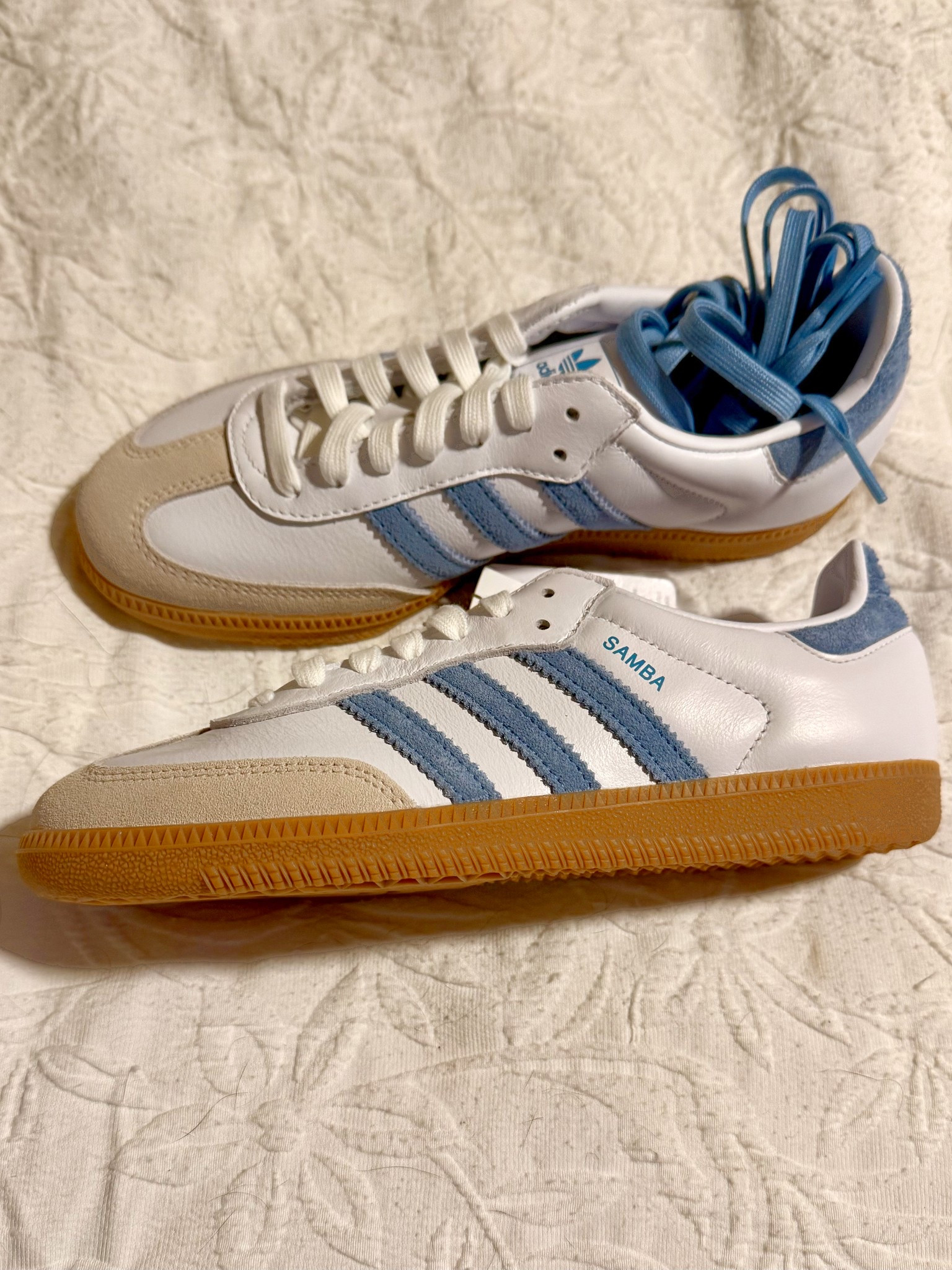 Adidas sambas!! The cutest and comfiest shoes ever. LItterally goes with so many outfits 

#LTKootd #LTKSeasonal #LTKWorkwear