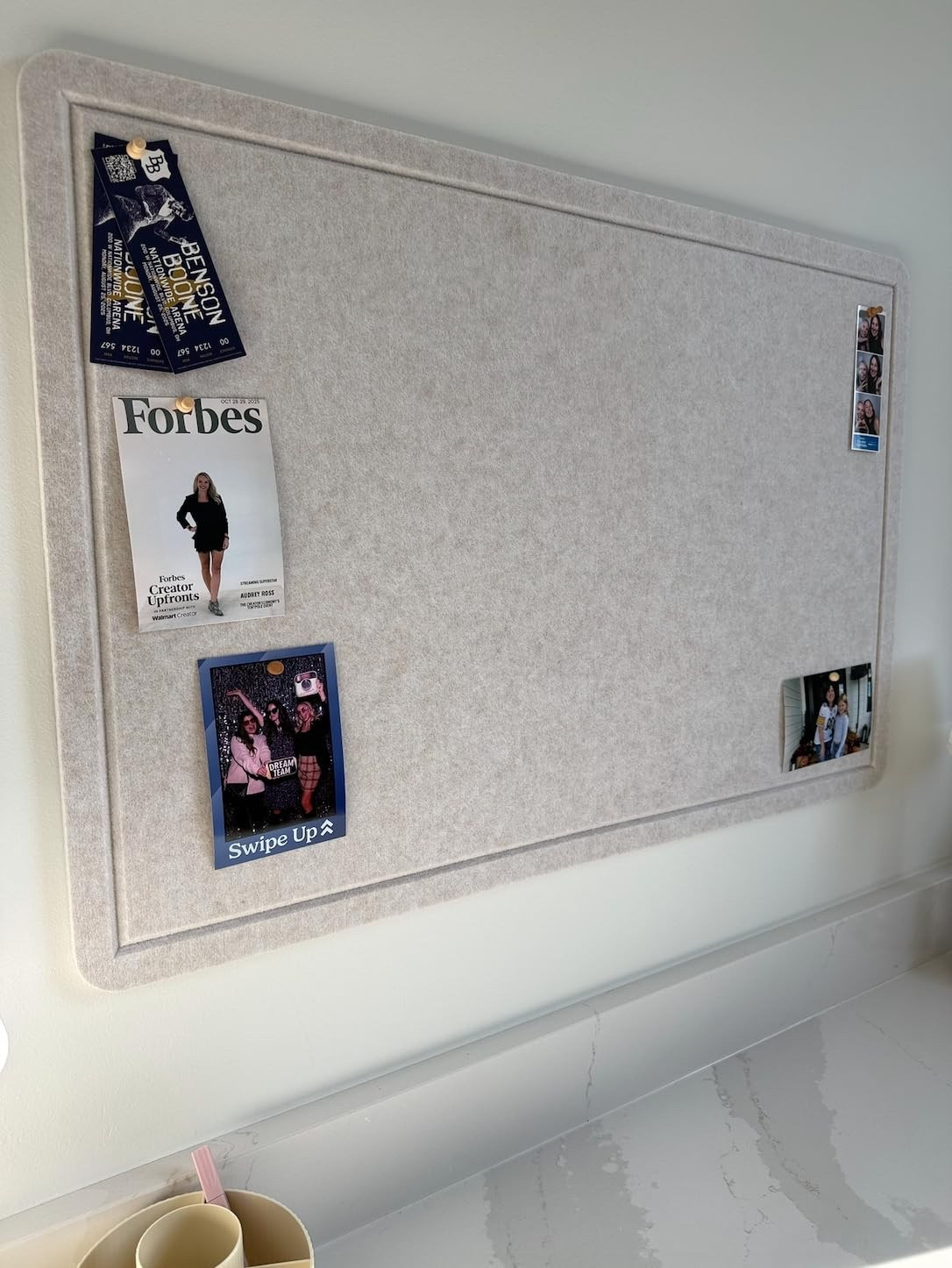 Keep your workspace organized with these useful office supplies. Perfect for holding notes, art supplies, or important documents. #officesupplies #productivity

#LTKHome #LTKdayinmylife #LTKmomlife