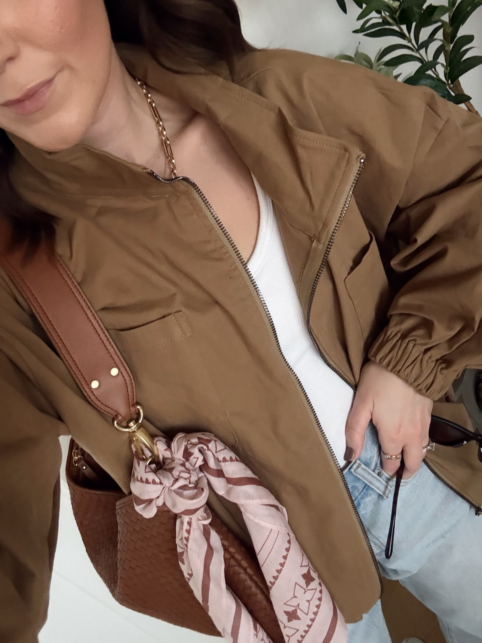 This jacket has been my absolute favorite lately! Perfectly oversized and a great transition piece as it’s not too heavy!



#LTKootd