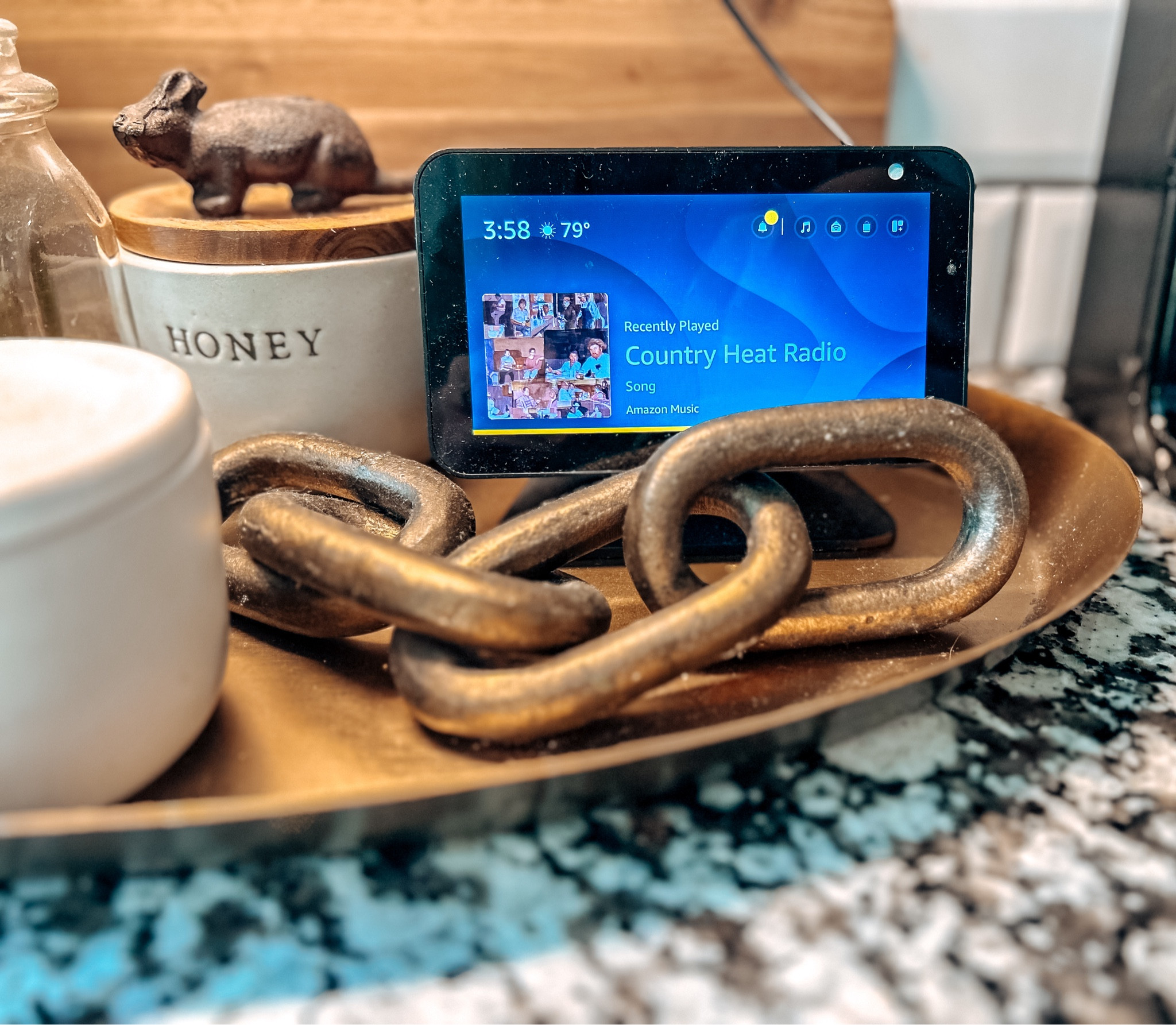 A must have in our house, our Echo Show has been working non stop since summer break started 🎶



Echo show, music, echo, Alexa, Amazon 

#LTKFindsUnder100 #LTKFamily #LTKHome