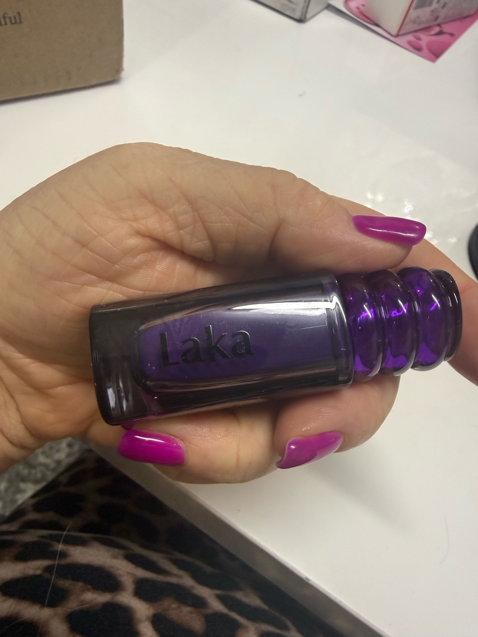 ✨ The secret to longer-lasting lipstick? This. 💜

If you’re tired of your lipstick fading after a few hours, Laka Lip Primer is a game changer.

✨ Helps your lipstick stay put longer
✨ Creates a smooth, even base
✨ Helps prevent feathering and fading
✨ Keeps your lip color looking fresh throughout the day

It’s one of those products you don’t realize you need until you try it—and then you never want to be without it.

Have you ever used a lip primer before? 💄💜

#LakaBeauty #LipPrimer #LongLastingLipstick #MakeupTips #BeautyHack