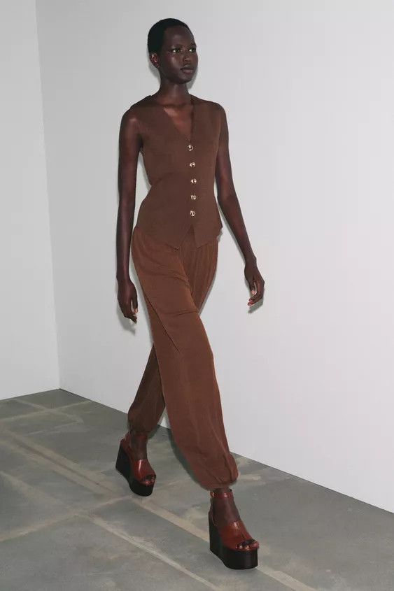 SMOOTH KNIT VEST TOP | Zara Canada