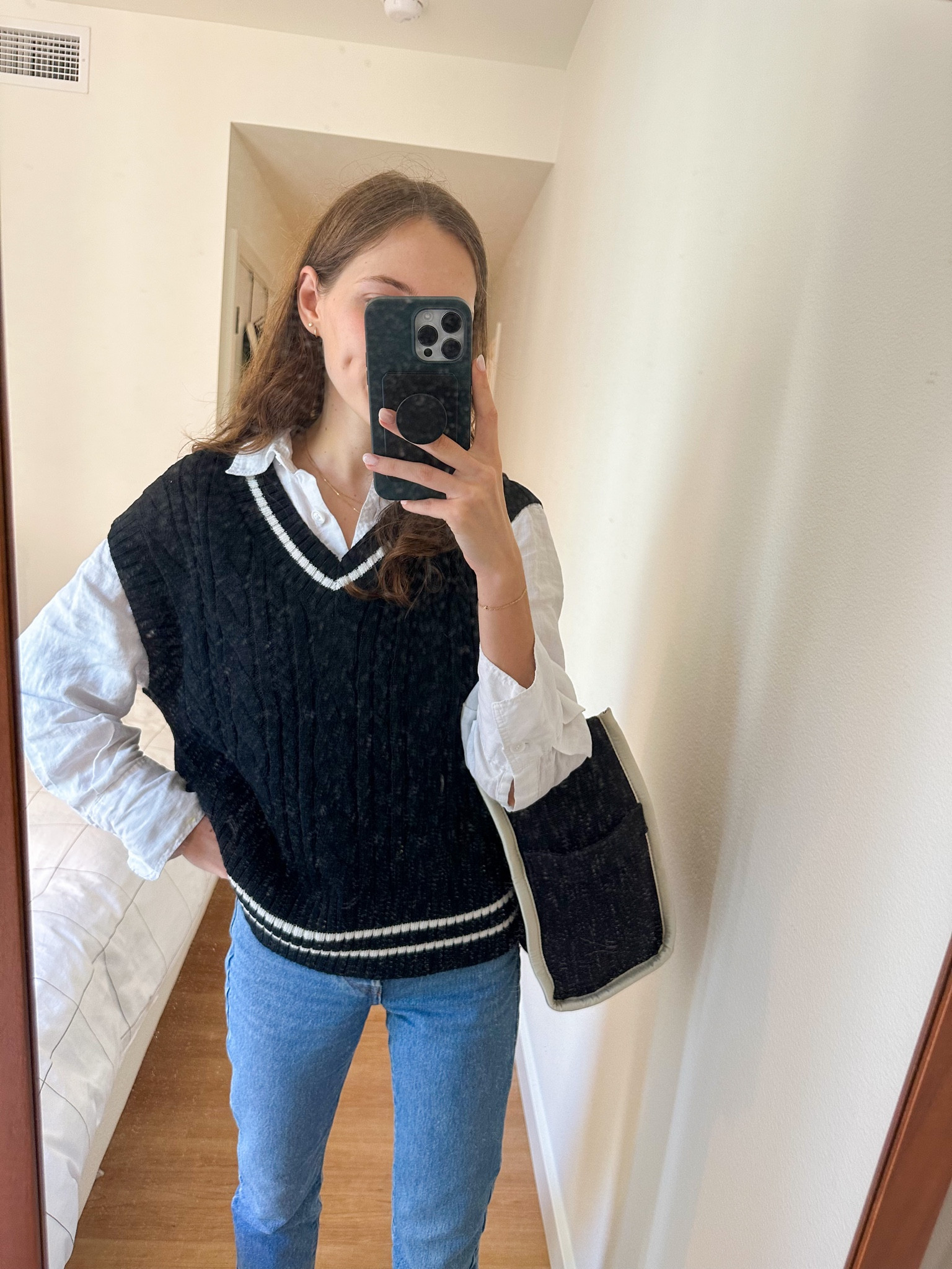 Sweatervest season!
