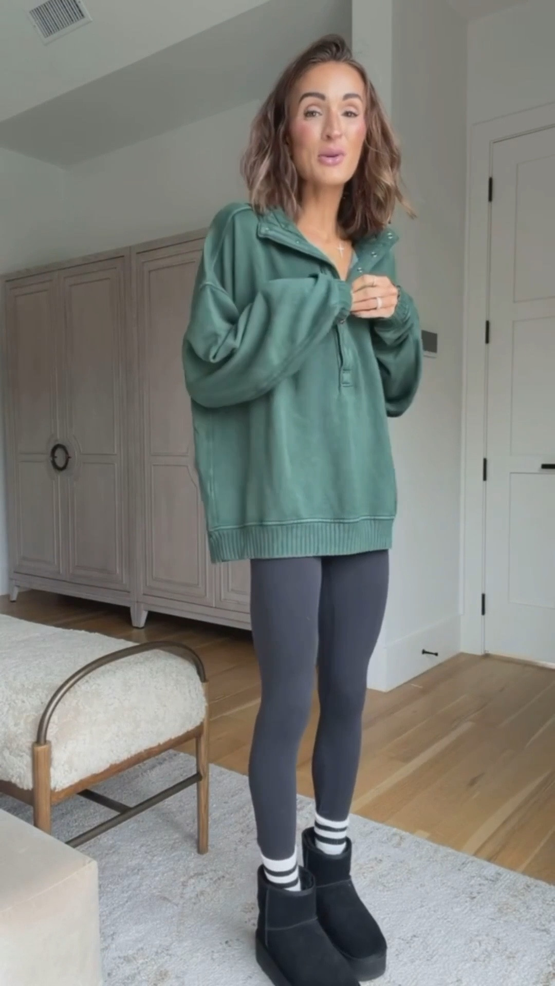 one of my favorite pullovers! 🙌🏼 super soft and perfectly oversized, not heavy/bulky at all! 🤍

#LTKootd #LTKFindsUnder100