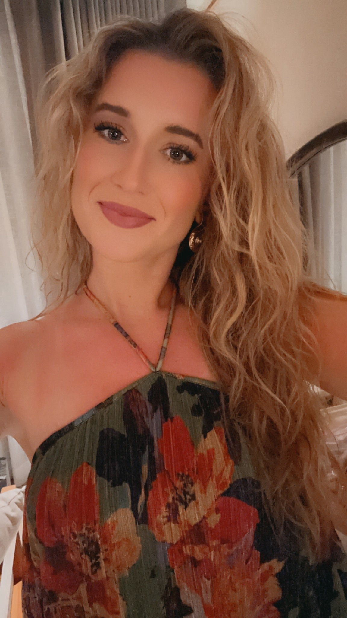 When in Thailand 🌴🌺🐒 #whitelotus #beachvacay

#LTKTravel #LTKSeasonal