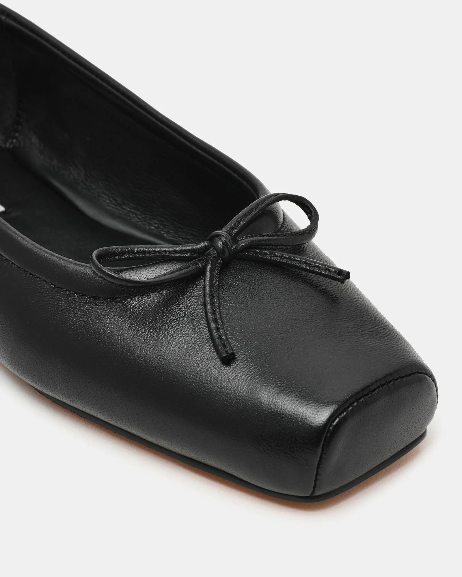 ELEVE Black Leather Ballet Square-Toe Women's Flat | Steve Madden (US)