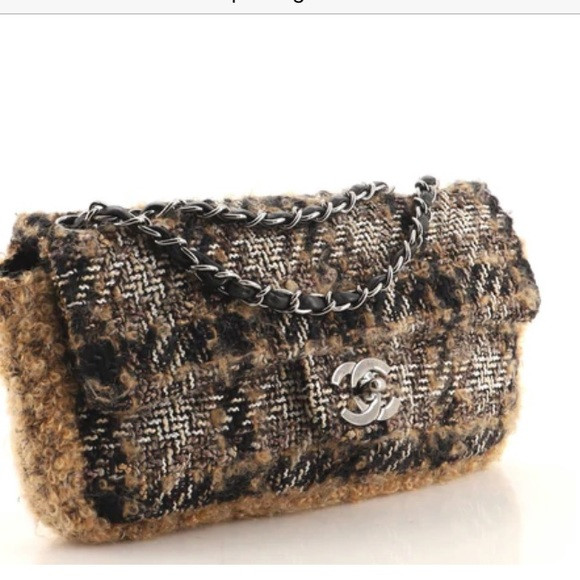 Chanel CC East /West tweed flap bag | Poshmark