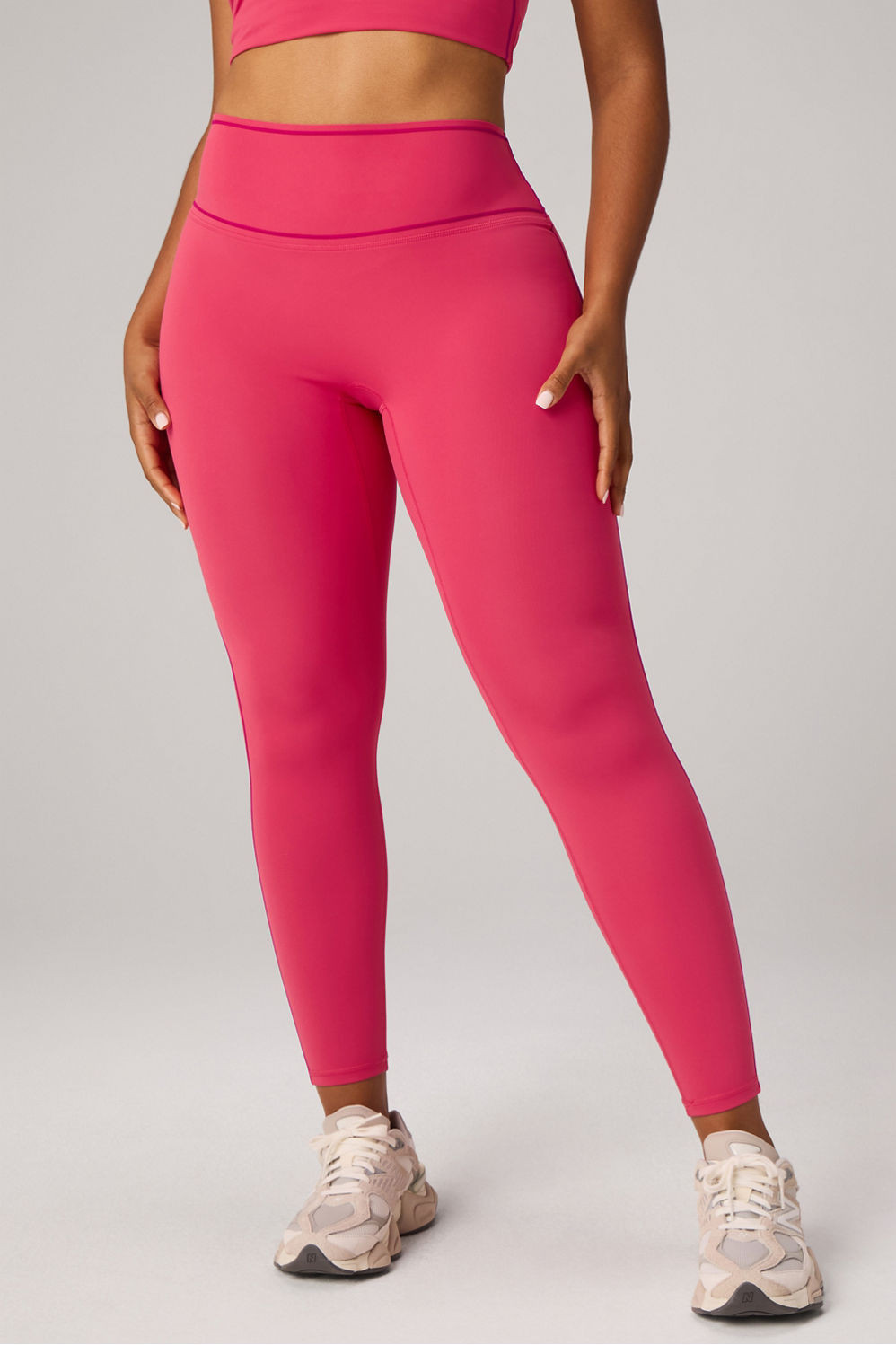 The No-Seam PureLuxe TLC Legging | Fabletics