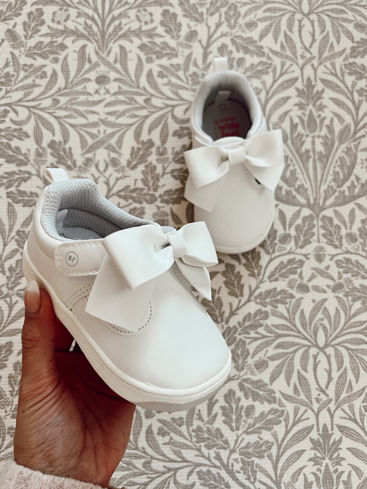 Toddler shoes that are perfect for school, summer and spring! Love these for dressing up but still being super comfy

#LTKbaby #LTKkids #LTKstyletip