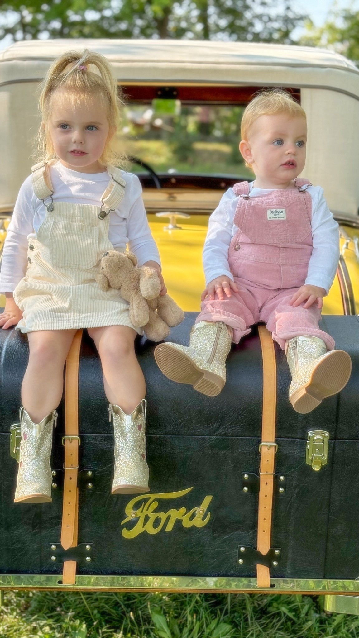 Quick pic before the pick in’ begins! 🍎

#LTKFallSale #LTKBaby #LTKKids