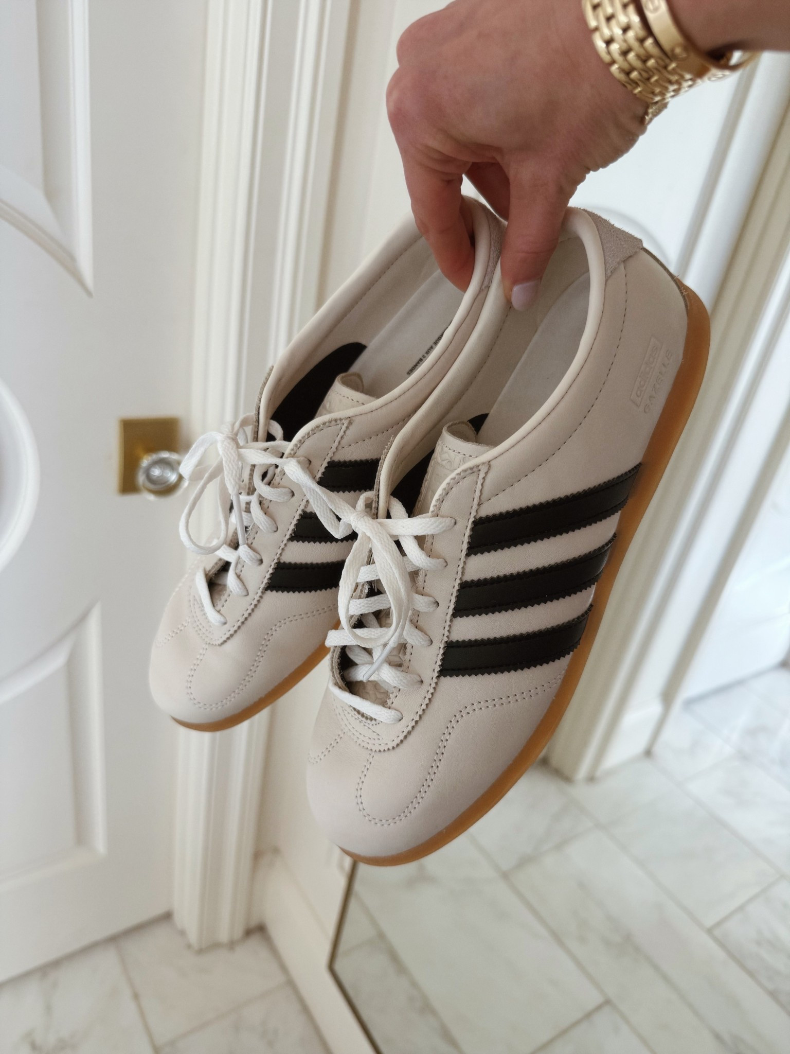 Comfy everyday casual sneakers 