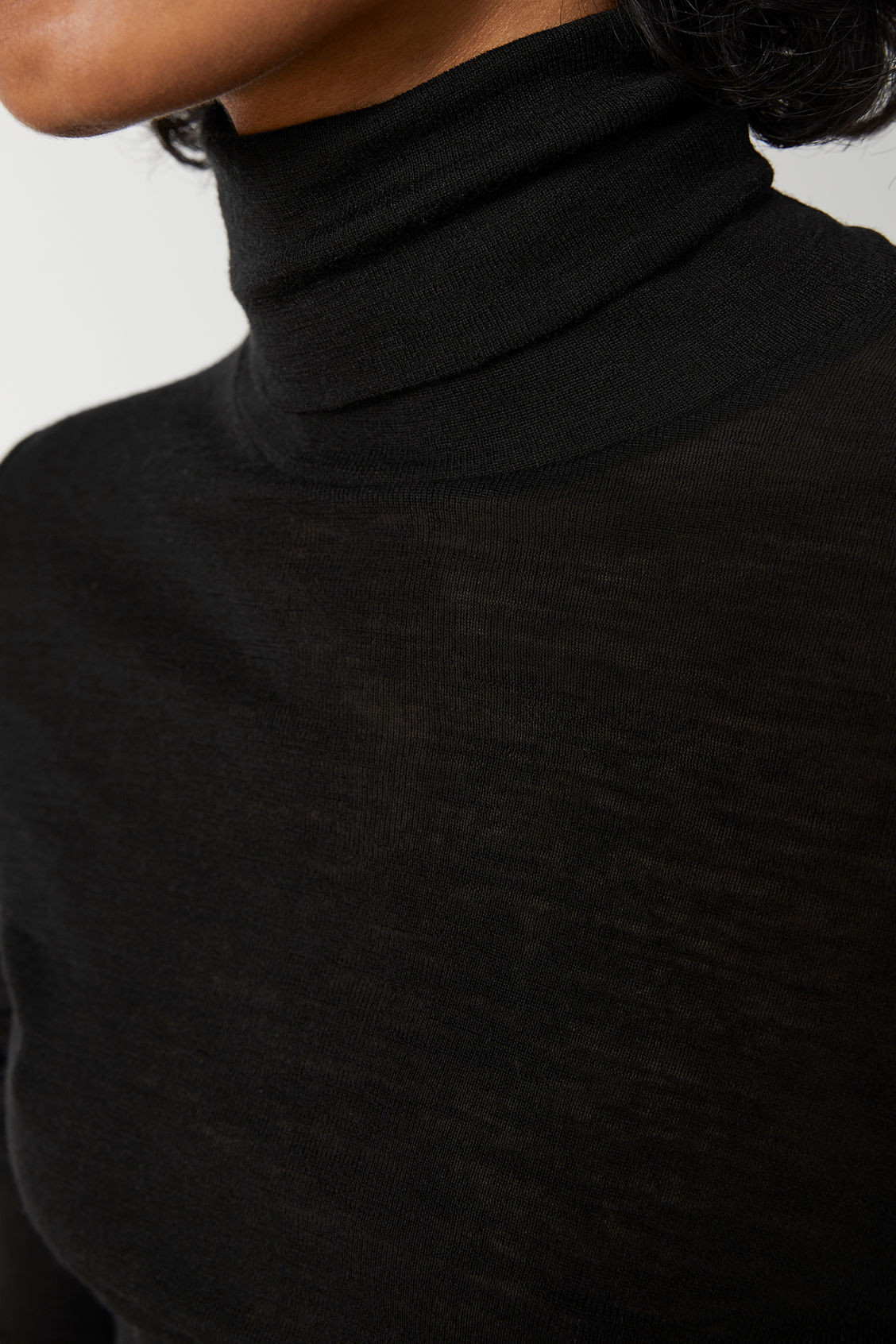 Sheer Merino Wool Roll-Neck - Black - Tops - ARKET DE | ARKET (US&UK)