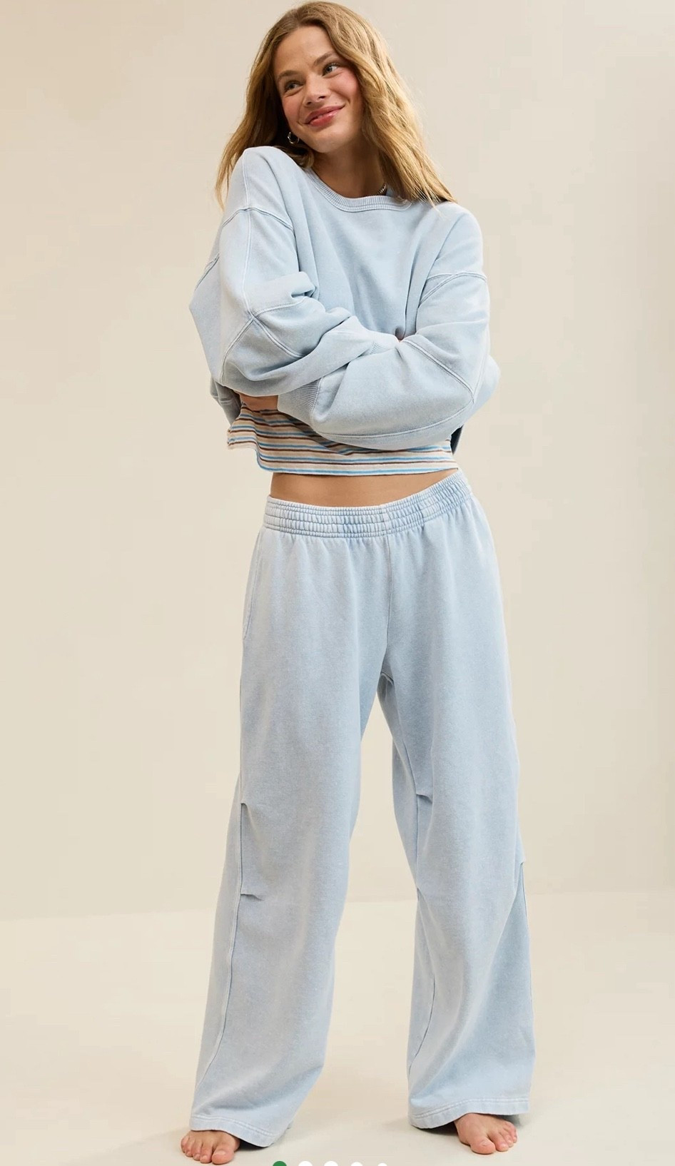 SUPER soft and comfy!! Highly recommend! 
Runs very oversized. Can go down a size! 
I’m wearing a small in both top and bottom. 

#LTKActive #LTKFindsUnder100 #LTKOver40