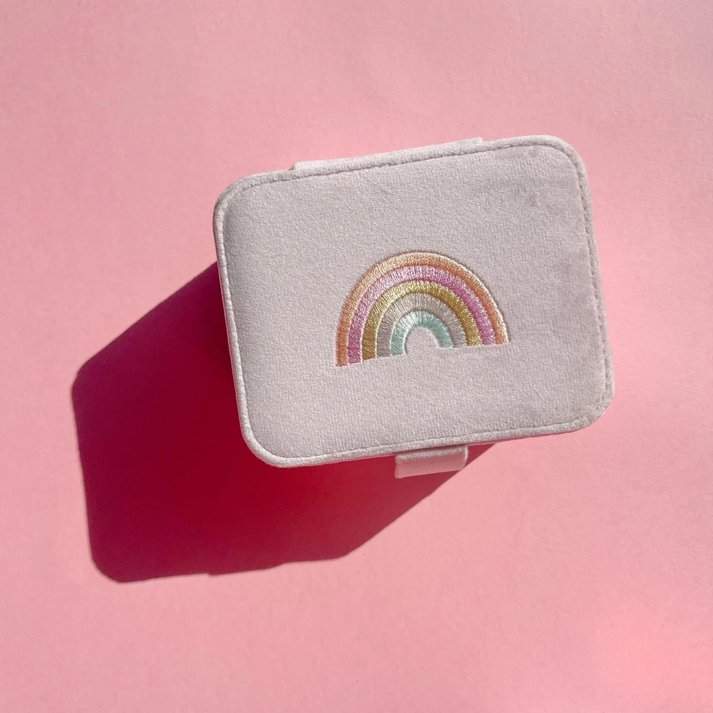 Rockahula Kids // Dreamy Rainbow Velvet Jewelry Box | June & January | June & January
