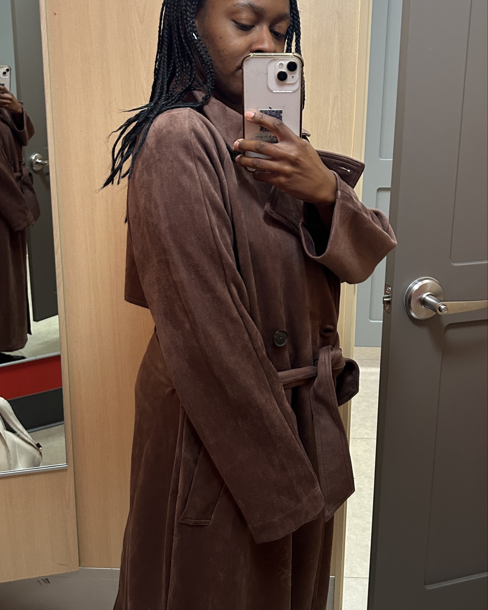 this coat 🥰🥰 every time i saw this trench coat on the rack, i knew i had to try it on and i FINALLY DID * some advice tho: size down for a sleek fit. i tried on a size medium and i think going down to a size small or even extra small in this coat would’ve been much better😅 the length on me ended up being a bit longer than on the model in the picture - so if you’re shorter/petite, you’ll wanna pair this with boots or heels for the best look. check it out for yourself at target 😌😌 #targetfinds #interiors #lookoftheday #suede

#LTKFindsUnder100 #LTKSeasonal #LTKStyleTip