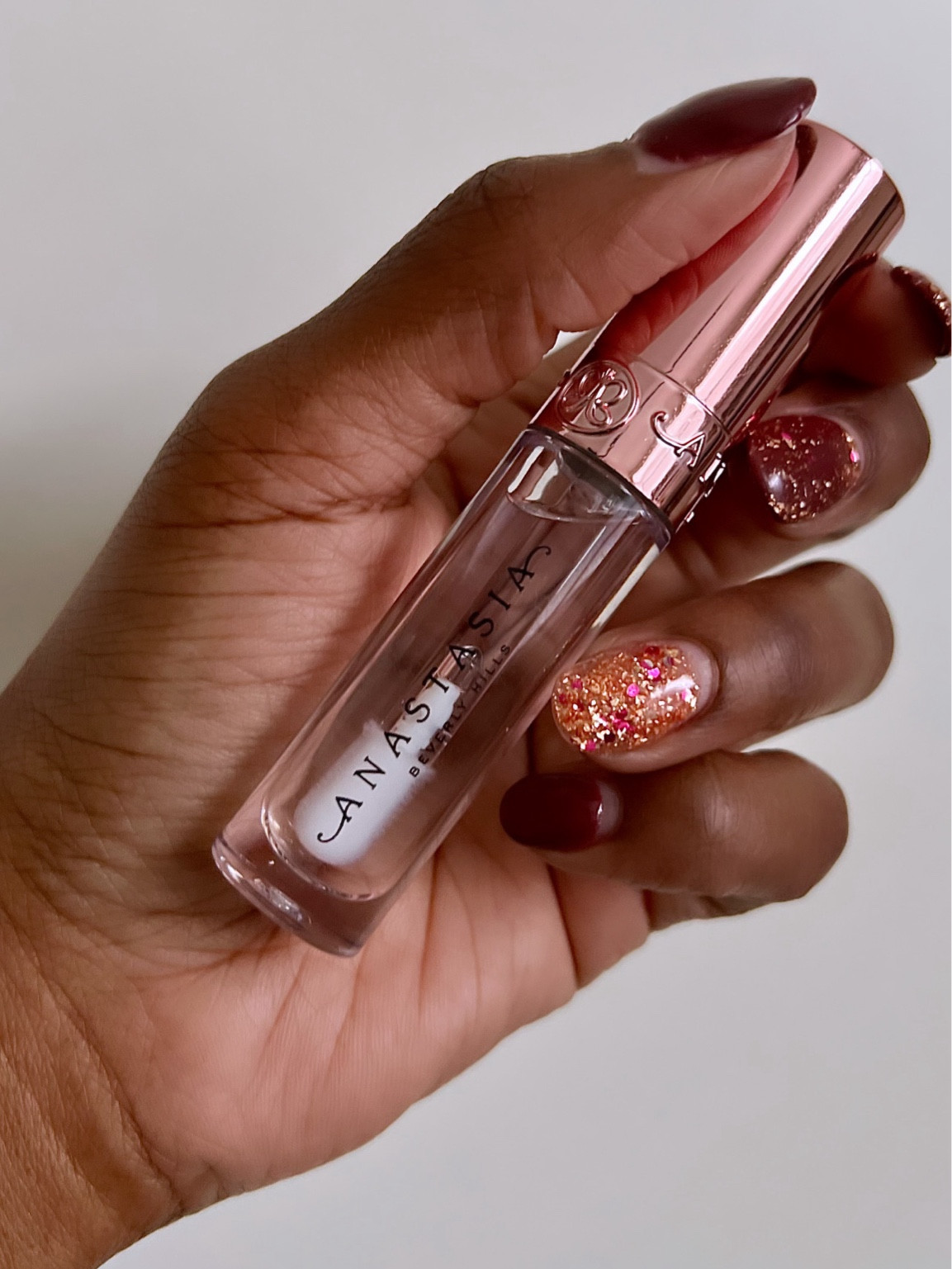 Use this gloss by itself or over your favorite lip color for the ultimate glass finish. #cleargloss #gloss 

#LTKbeauty #LTKSeasonal #LTKfindsunder50