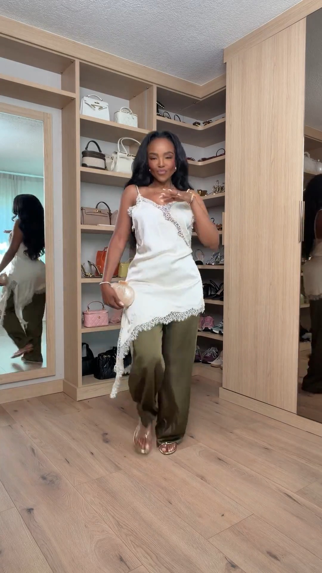 Scroll to shop! ✨ Everything from this look is linked below. 👇🏽    

Wearing: Size Small | 5’4” | 140 lbs  📲   

Download the FREE LTK app & follow me (@kirasfashionfinds) to shop all my daily finds.  #LTKootd #LTKPetite #LTKU