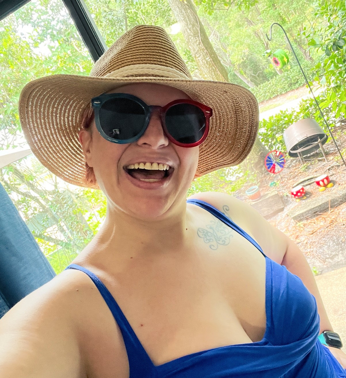 ❤️🤍💙 Red, white & you know the vibe! Rocking this festive fit for all the BBQs, beach days, and fireworks nights. 

From this breezy star-spangled outfit to my go-to summer sandals—it’s giving all-American chic. 🇺🇸✨


#RedWhiteAndBlue #SummerStyle #PatrioticOutfit #4thOfJulyLook #LTKSummer #LTKHolidayStyle #LTKunder100 #OOTD #LTKstyle #SummerVibes #BBQStyle #FireworksFit

 

#LTKSeasonal #LTKStyleTip #LTKSeasonal #LTKSwim