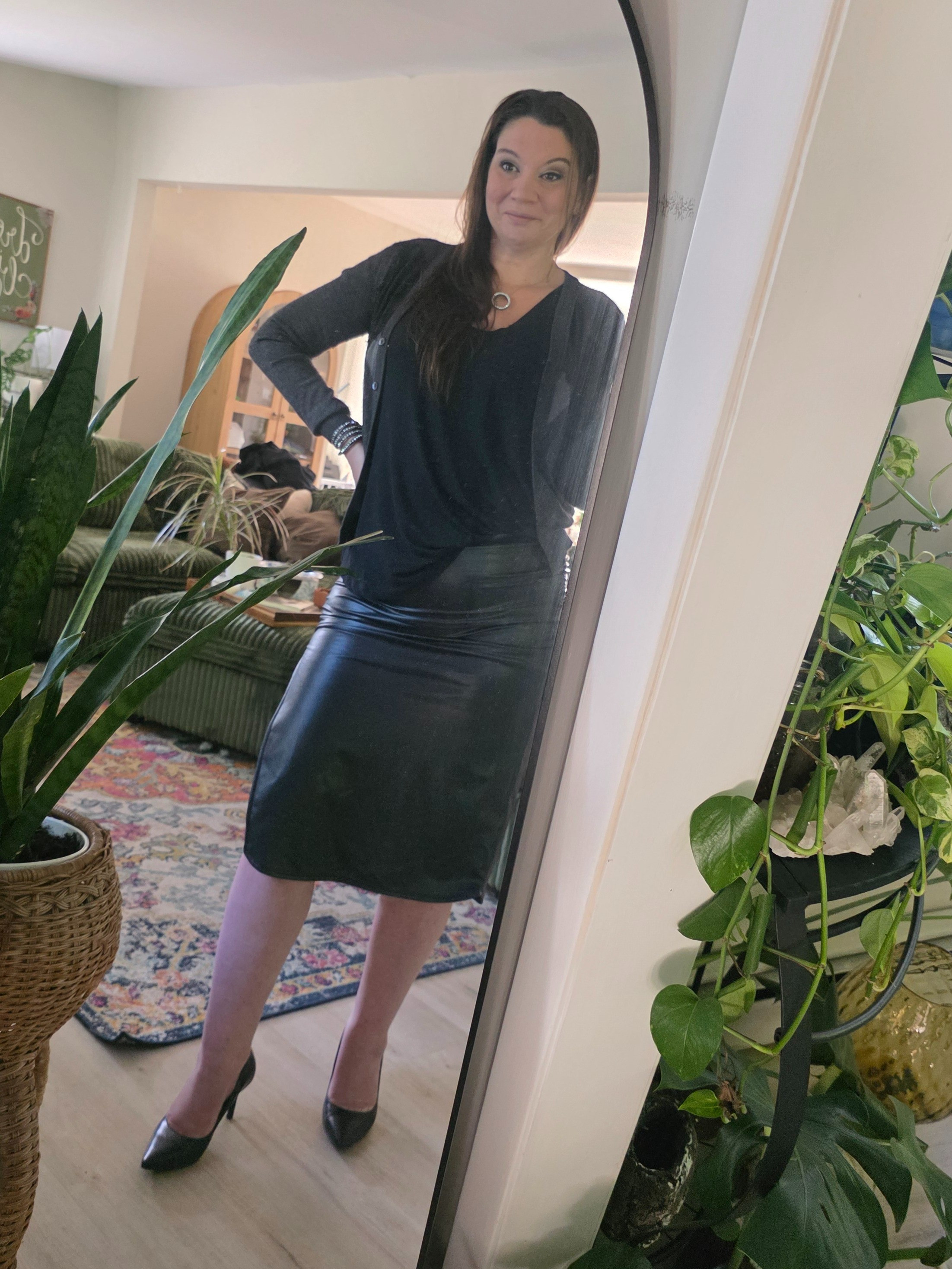 Today's look is a bit on the edgier side for office wear, but if I have to get dressed every day, some days it's gonna be fun! Leather skirt by Halara, it moves and gives... has great ruching, built-in shorts... The slit on the leg goes a little high on us tall girls, so I do adjust it at times at work. My black T-shirt is from American Eagle. I have almost every color. It is THE SOFTEST shirt I own, and I would wear it every day if I could. I literally try to! The sweater is an older Dolce & Gabbana piece.   Happy Tuesday!! 🔗👇😘😘

#LTKdayinmylife #LTKWorkwear #LTKgrwm