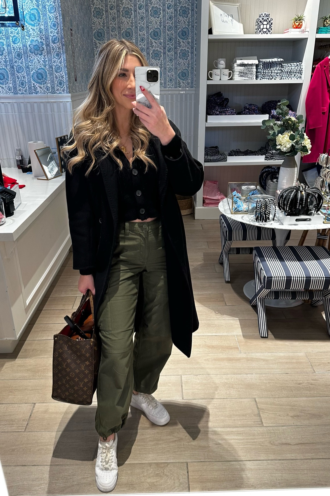 Outfit details! Travel day, cargos, sweater, aritizia, Nike AF1 

#LTKworkwear #LTKSeasonal