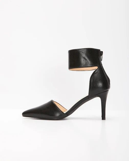 Cardosa Ankle Strap Pumps - Black | VICI