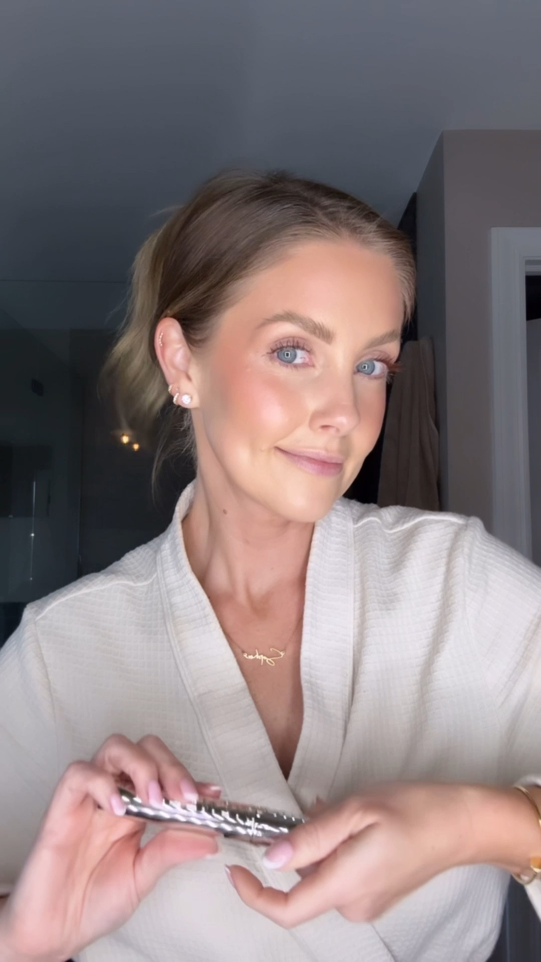 Trying out a new mascara! On sale for $12 today / size Small Amazon robe 

#LTKSaleAlert #LTKgrwm #LTKBeauty