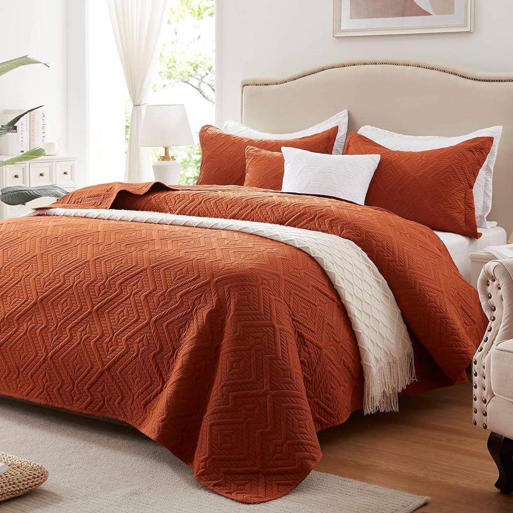 LEAONME Full/Queen Quilt Set 3 Pieces, Lightweight Burnt Orange/Rust Bedspread-90''x98'', Soft Mi... | Amazon (US)