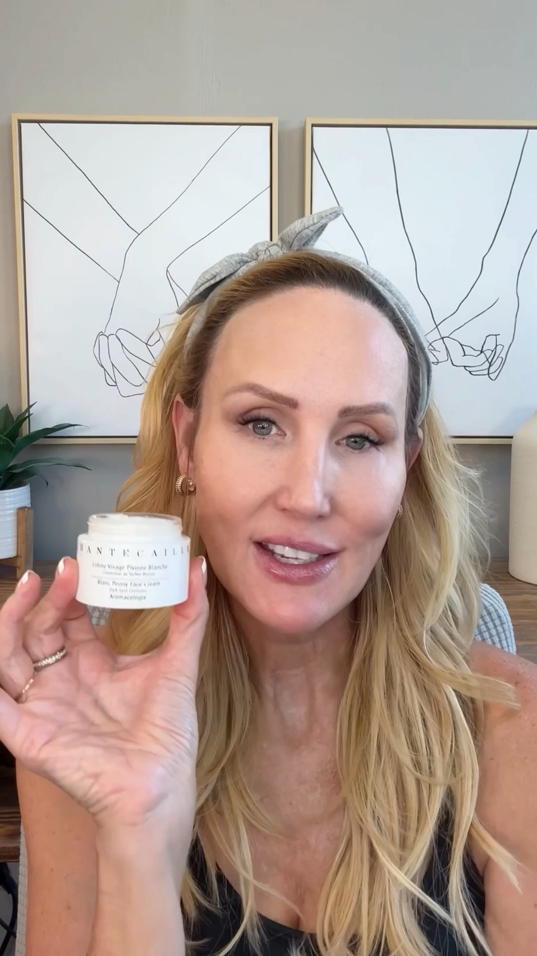 Hyperpigmentation treatment with Chantecaille Blanc Peony Collection ❤️ 

#skincare #antiaging #antiagingskincare #chantecaille #hyperpigmentation