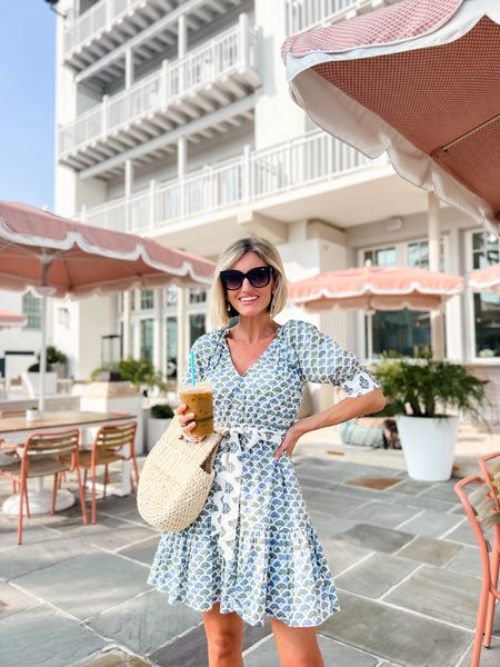 This dress has been a go to this season! I am wearing an XS! Perfect for a brunch date 🙌 

Loverly Grey, summer dress

#LTKstyletip #LTKFind #LTKSeasonal