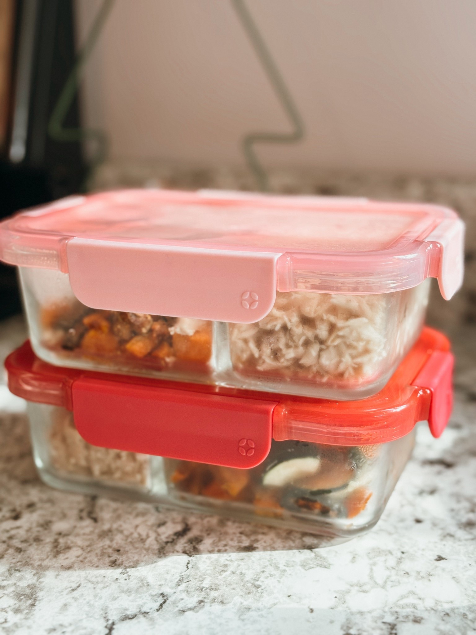 Loving these 2 compartment glass containers for my meal prep! Set of 4 great price.

#LTKfitnessgoals #LTKfoodie #LTKmomlife