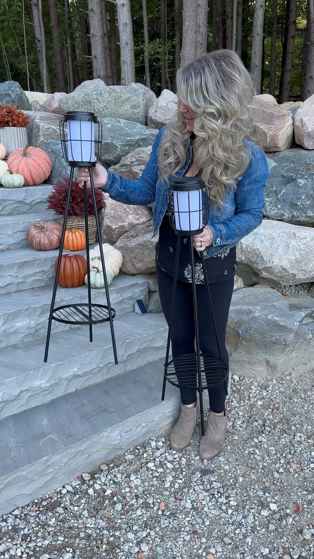 Prime Day Deal! ☀️ These solar plant stands come as a set of 2 and are such an easy way to add a little glow to your outdoor space! I love that you get a plant stand AND solar lighting all in one—and they’re on Prime Day deal right now! 🙌

#AmazonPrimeDay #PrimeDayDeals #SolarLights #OutdoorDecor #OutdoorLighting