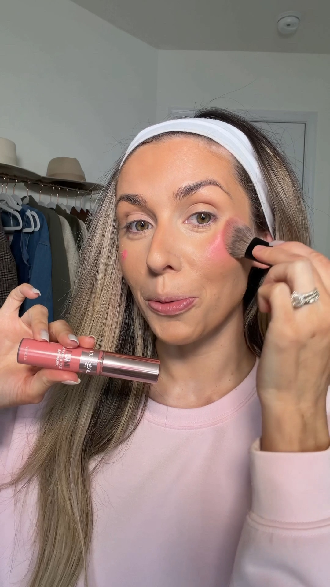 Grwm & say goodbyeeeee to winter uglies 👏🏼✨💐


Makeup tutorial 
Chatty grwm
Get ready with me
Affordable makeup
Drugstore makeup 
Everyday makeup 
Makeup inspo 
L’Oréal 
Maybelline 
Morphe 
Too faced 
Tarte 

#LTKBeauty #LTKgrwm #LTKselfcare