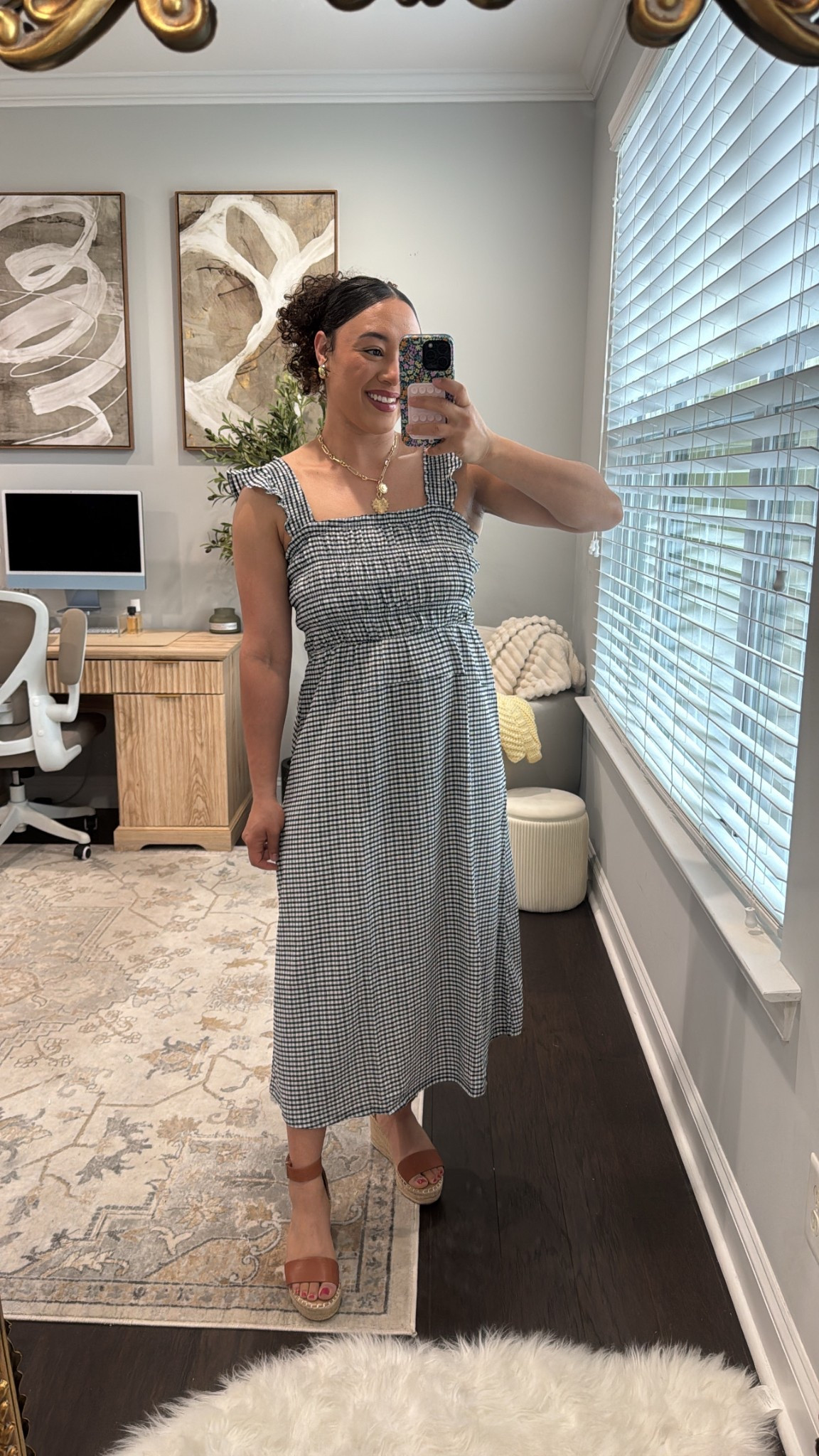 Old navy dress on sale wearing a medium has a lot of stretch 

#LTKStyleTip #LTKSaleAlert #LTKMidsize