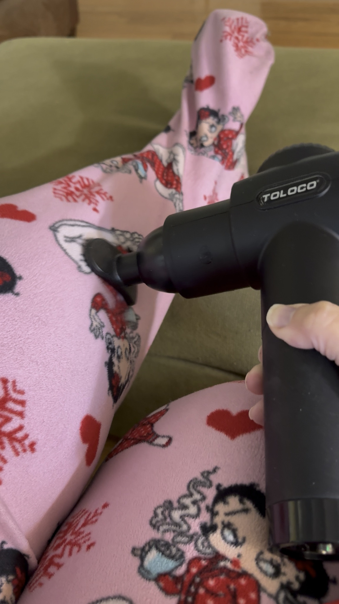 Light & Gentle
Just Barely Grazing the Surface 

Helps to
Activate Lymphatics
Loosen Tissue & Move Fluid
#selfcare #lipedema #movementiskey

#LTKselfcare #LTKGiftGuide #LTKHoliday