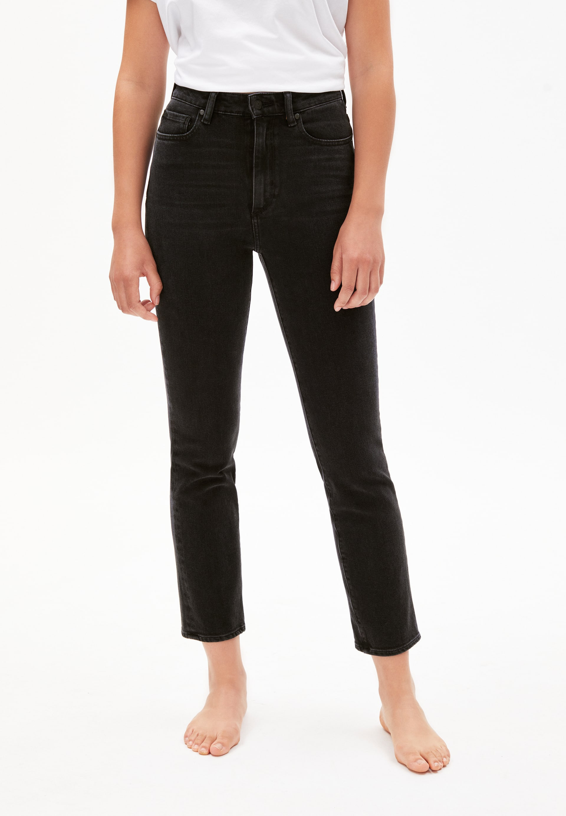 Slim Fit High Waist Ankle | ArmedAngels (DE)