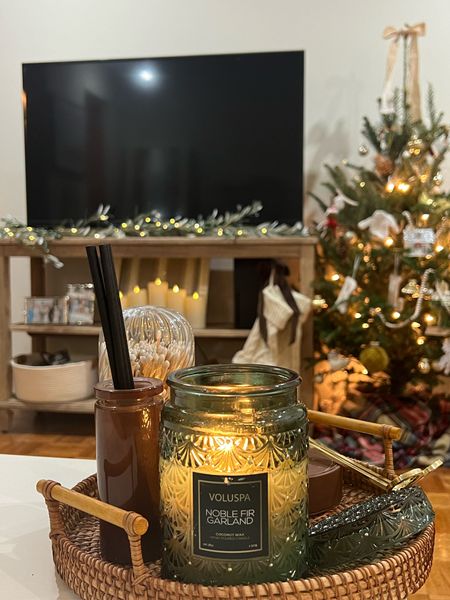 Only holiday candle you need 🌲

#LTKhome #LTKHoliday #LTKGiftGuide